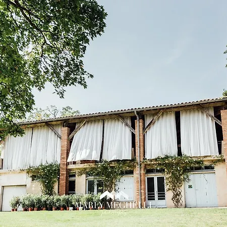 Chateau De Loubejac Hotell 3*