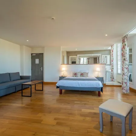 Chateau De Loubejac Lamothe-Capdeville