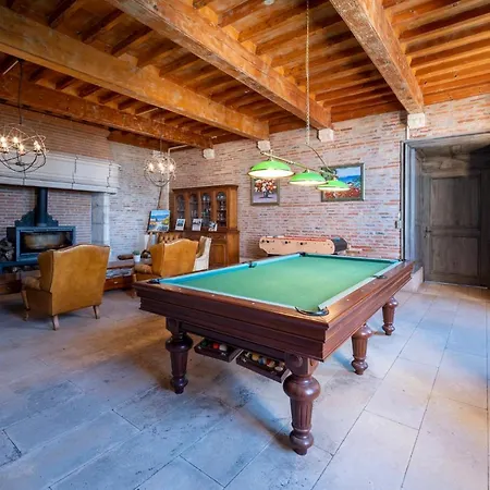 Chateau De Loubejac Отель 3*