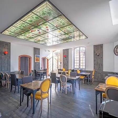 Hotel Chateau De Loubejac 3*