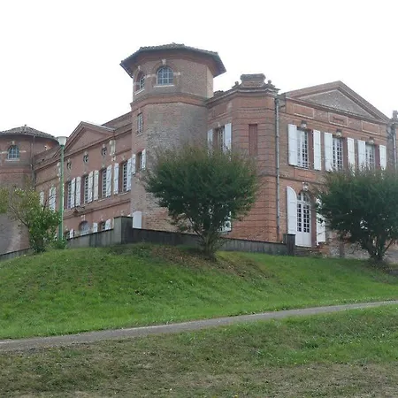 Chateau De Loubejac