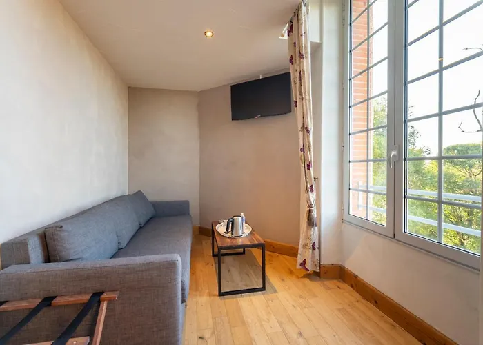 Château De Loubéjac 3* Lamothe-Capdeville