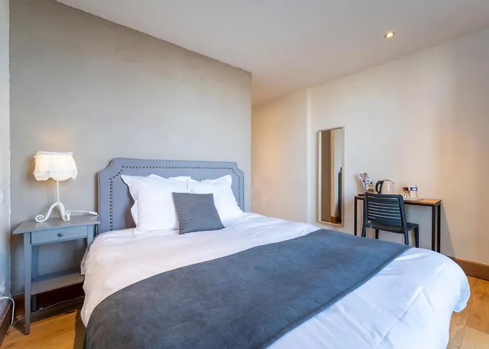 Hotel Château De Loubéjac Lamothe-Capdeville