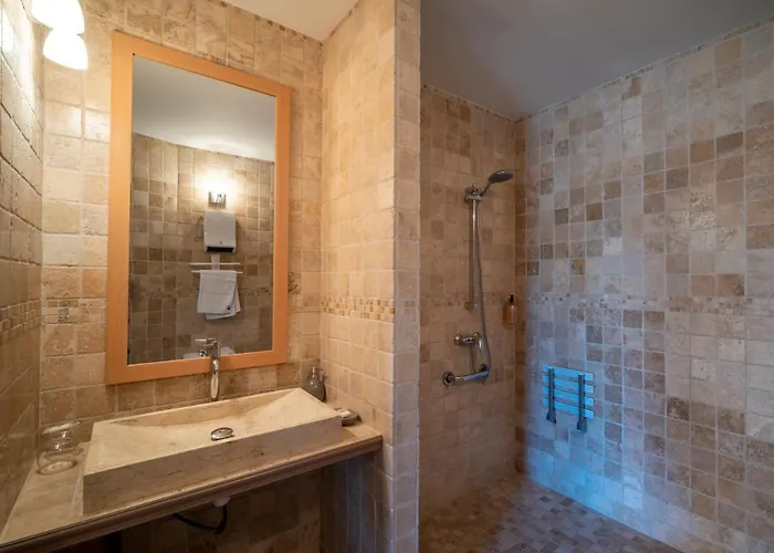 Hotel Château De Loubéjac Lamothe-Capdeville