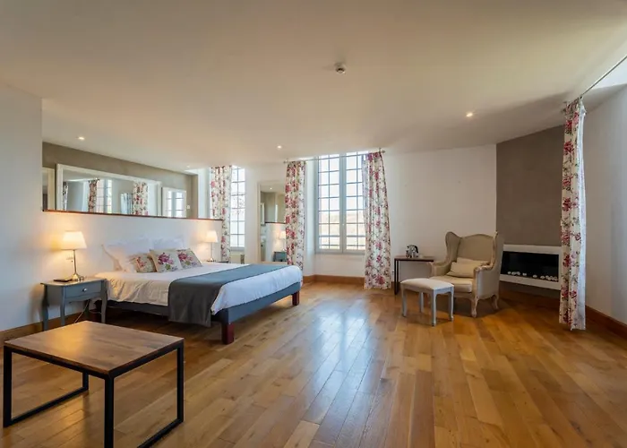 Château De Loubéjac 3*