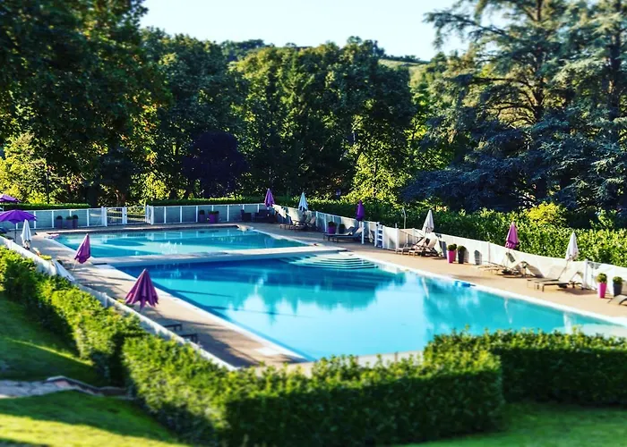 Château De Loubéjac 3*